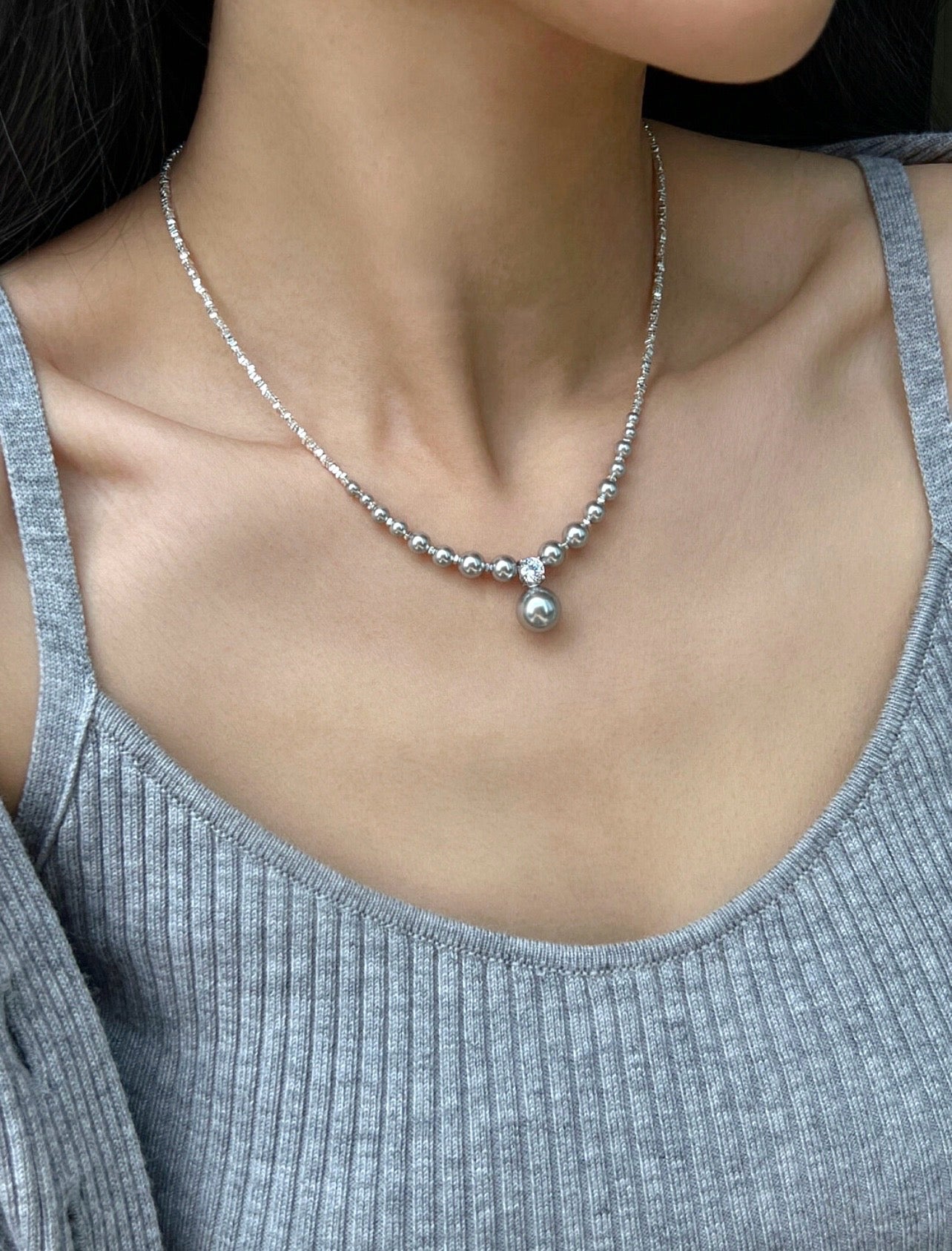 S925 Silver Crushed Silver Gradient Pearl Collar Necklace| White/Grey